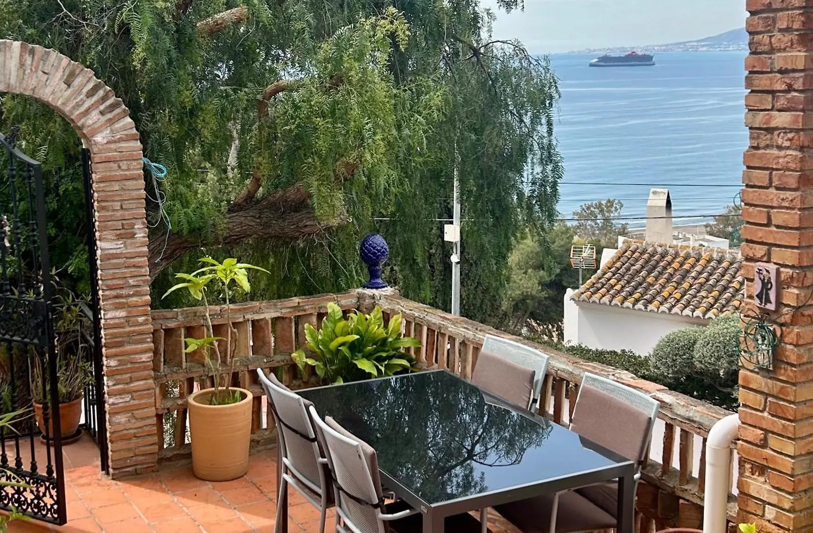 Marvellous Malaga Mediterranean And Mountain Views